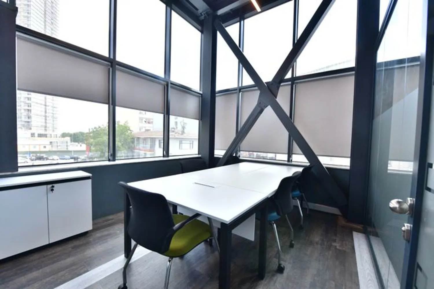 Private Offices