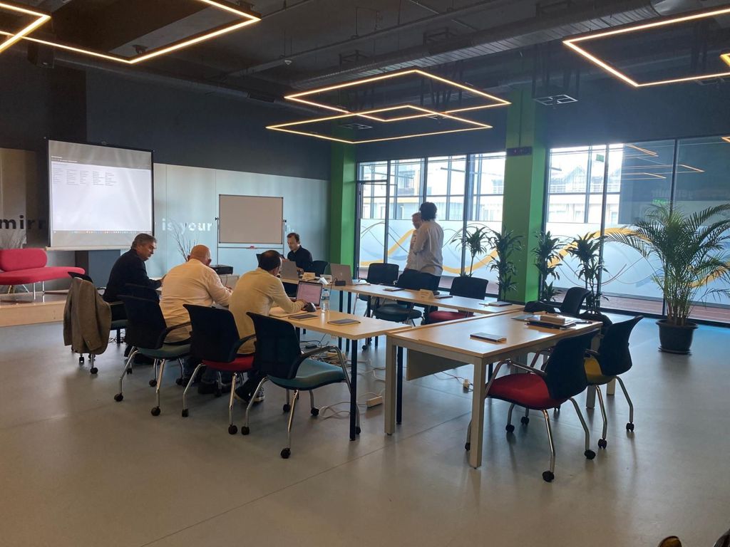 Girişimciler İçin Bizworld ve Ceo Tek-Mer İşbirliği